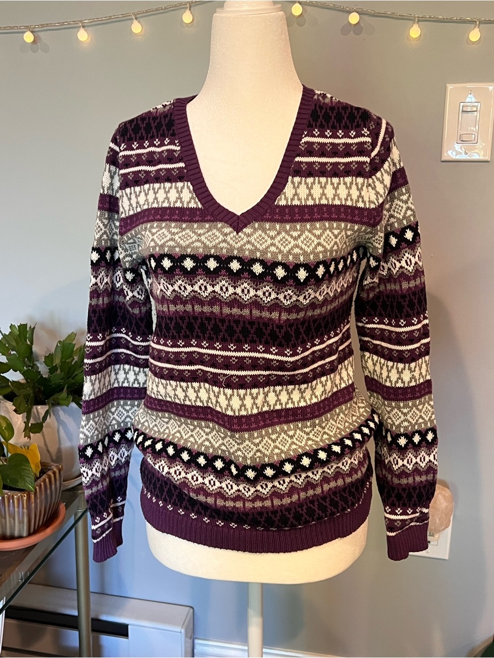 croft & barrow Plum and Cream Fair Isle V-Neck Sweater